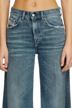 1978 D-Akemi Flare Jeans, Medium Blue, W29/L30