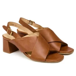 5568-101 Sandal, Tan, 37