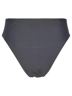 Anni Bikinitrusser, Magnet, S