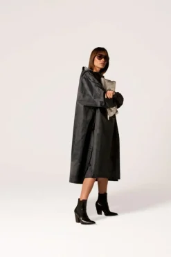 Back To Black Regnponcho, Back to Black, One Size