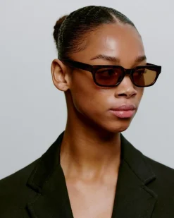 Bror Solbriller, Demi Tortoise