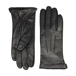 Carianna Handsker, Black