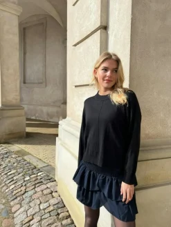 Carin R Nederdel, Navy, 42