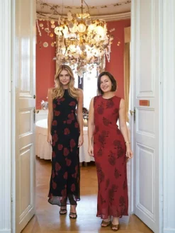 Celinie Rose Kjole, Black, 34