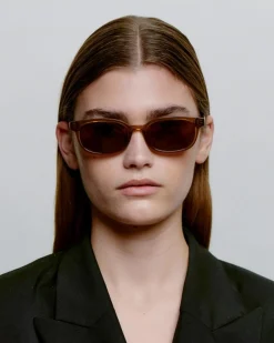 Charlie Solbriller, Smoke Transparent