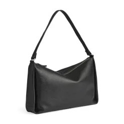 Claudia Taske, Black