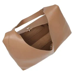 Dancy Shopper, Latte