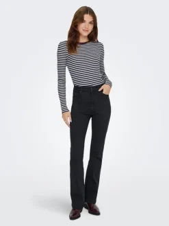 Elene Top, Naval Academy, L