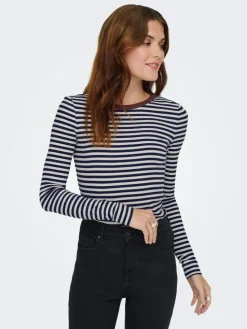 Elene Top, Naval Academy, L