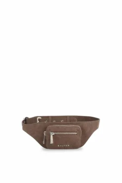 Eliza Bæltetaske, Coffee