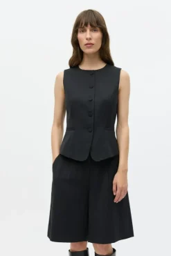 Endore Vest, Black, 42