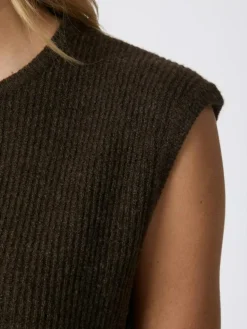 Everest Knit Vest, Brown, 34