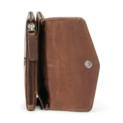 Faith Pung, Chestnut