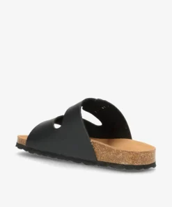 Fiona Sandaler, Sort, 39