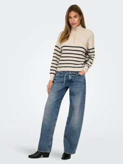 Gianna Straight Jeans, Light Blue Denim, W27/L32