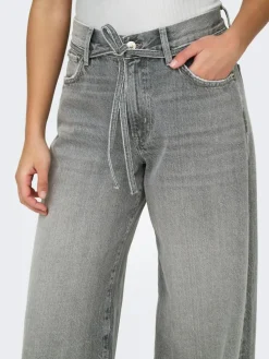 Gianna Straight Jeans, Medium Grey Denim, W31/L32