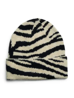 Juanita Hat, Bluing Birch