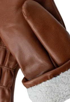 Kara S Vanter, Cognac, L