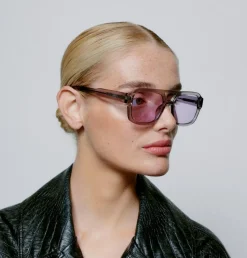 Kaya Solbriller, Grey Transparent