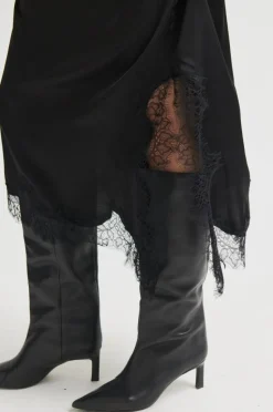 Lacia Nederdel, Black, L