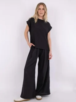 Lana Bukser, Sort, 34