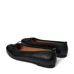 Lucy Ballerinasko, Black Nappa, 38