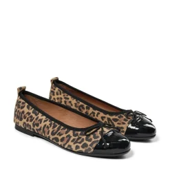 Lucy Ballerinasko, Leo/Patent, 38