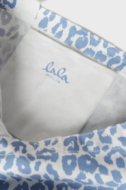 Maja Tote Bag, Light Blue Leo