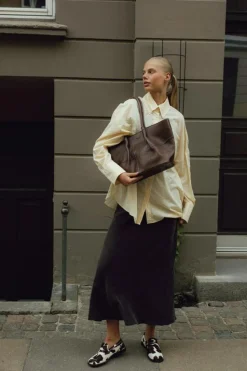 Mane Small Shopper, Black