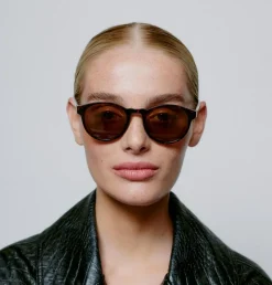 Marvin Solbriller, Demi Tortoise