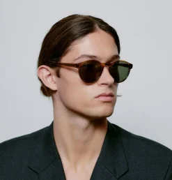 Marvin Solbriller, Smoke Transparent