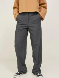 Mary Bukser, Asphalt, W29/L30