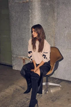 Maxi Split Logo Sweatshirt, Beige, S