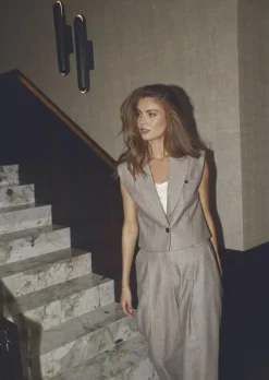 MeeraCC Vest, Walnut, XL