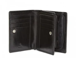 Ninni Salerno Pung, Black