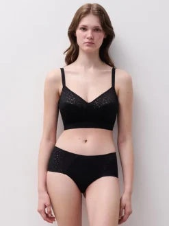 Norah BH, Black, 80E