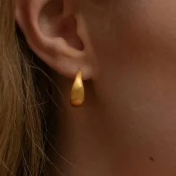 Ocean Flow Medium Øreringe, Gold Plated