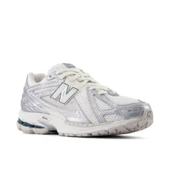 1906R Sneakers, Silver Metalic/Sea Salt, 40