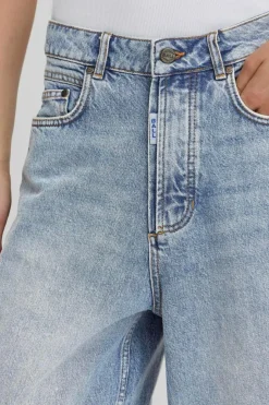 Saga Shorts, Medium Blue Indigo, 32