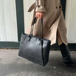 Saya Arbejdstaske, Black