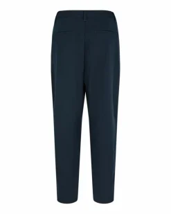 Tailor Ankel Bukser, Salute, M