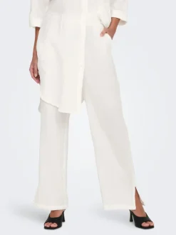 Theis Bukser, Cloud Dancer, M