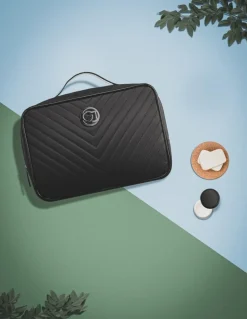 Traincase Quilt, Sort