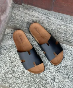 Triton Sandaler, Black, 42