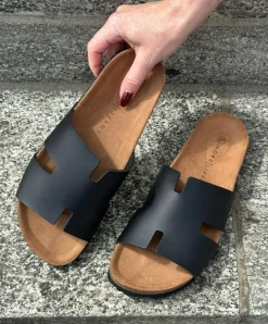 Triton Sandaler, Black, 42