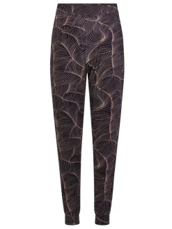 Yara Natbukser, Blush Waves, 40